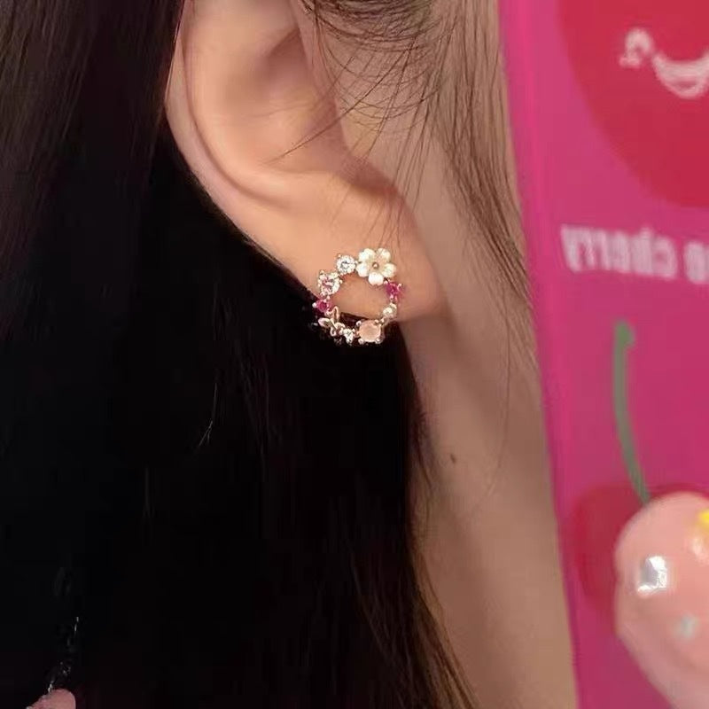 Fresh Sweet Pearl Garland Niche Dopamine Design Sense Stud Earrings