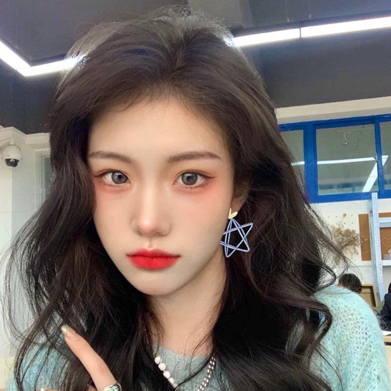 Women's Design Sense Love Five-pointed Star Simple Summer Fashion Earrings
