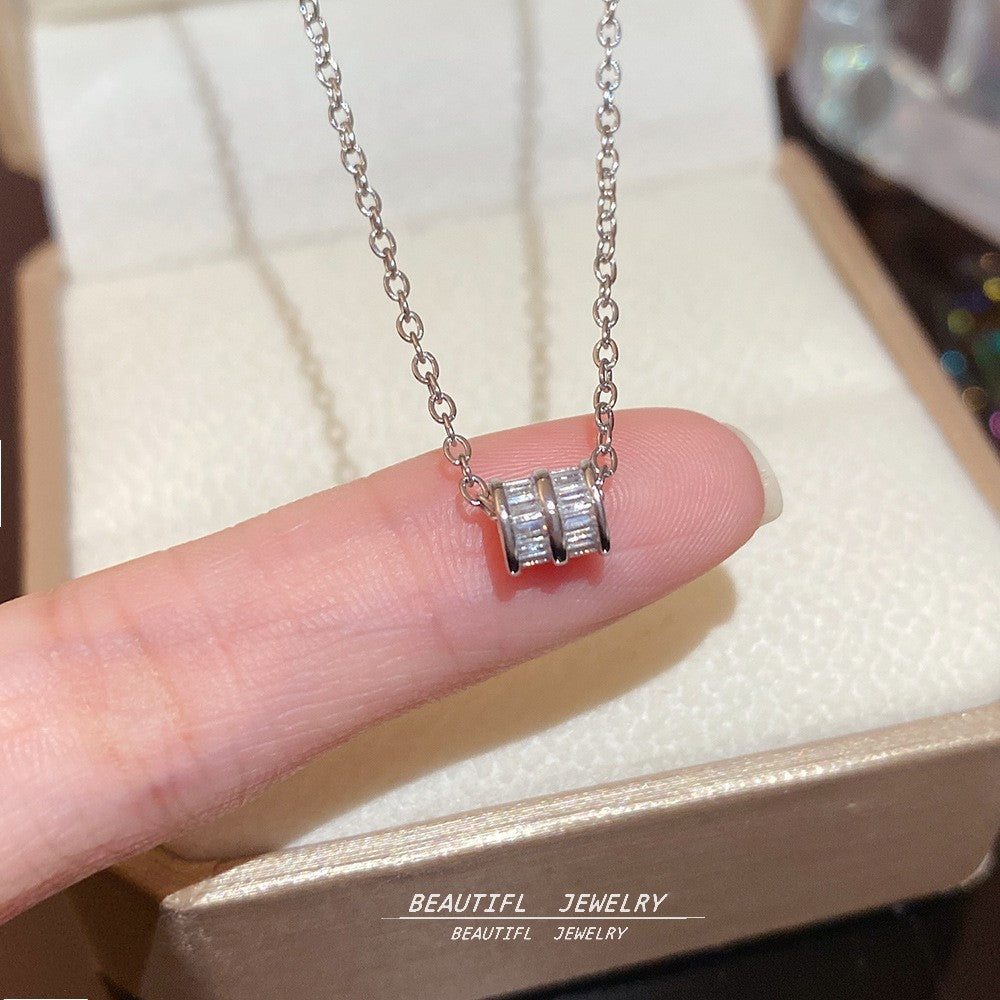 Women's Minority Simple Fashionable Elegant Zircon Clavicle Chain Titanium Steel Accessory Necklace