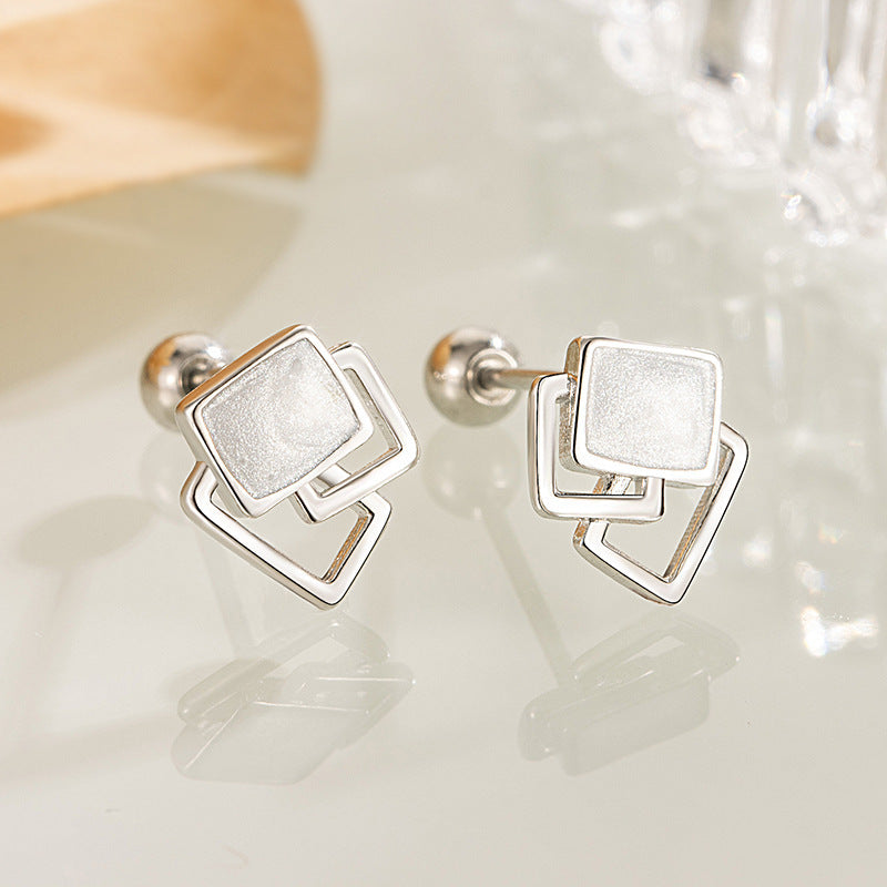 Women's Sier Pure Korean Niche Design Geometric Ear Affordable Luxury Style Stud Earrings
