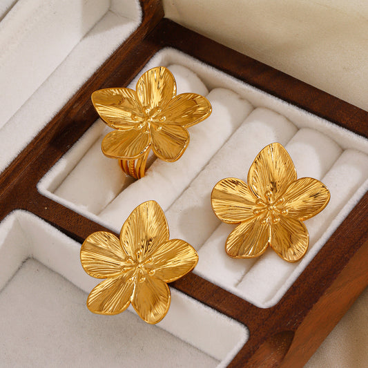 Popular Stainless Steel Beautiful Flowers Female Earrings