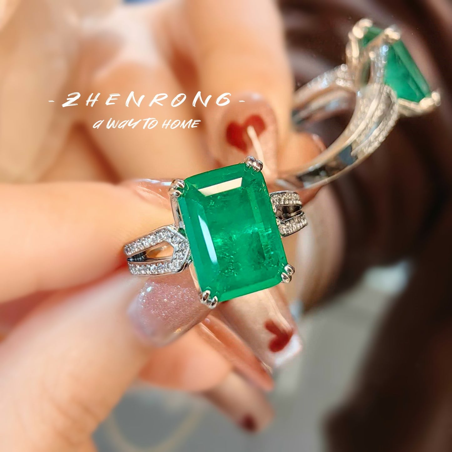 Women's Emerald With Simple Cold Diamond Red Corundum Blue Ring