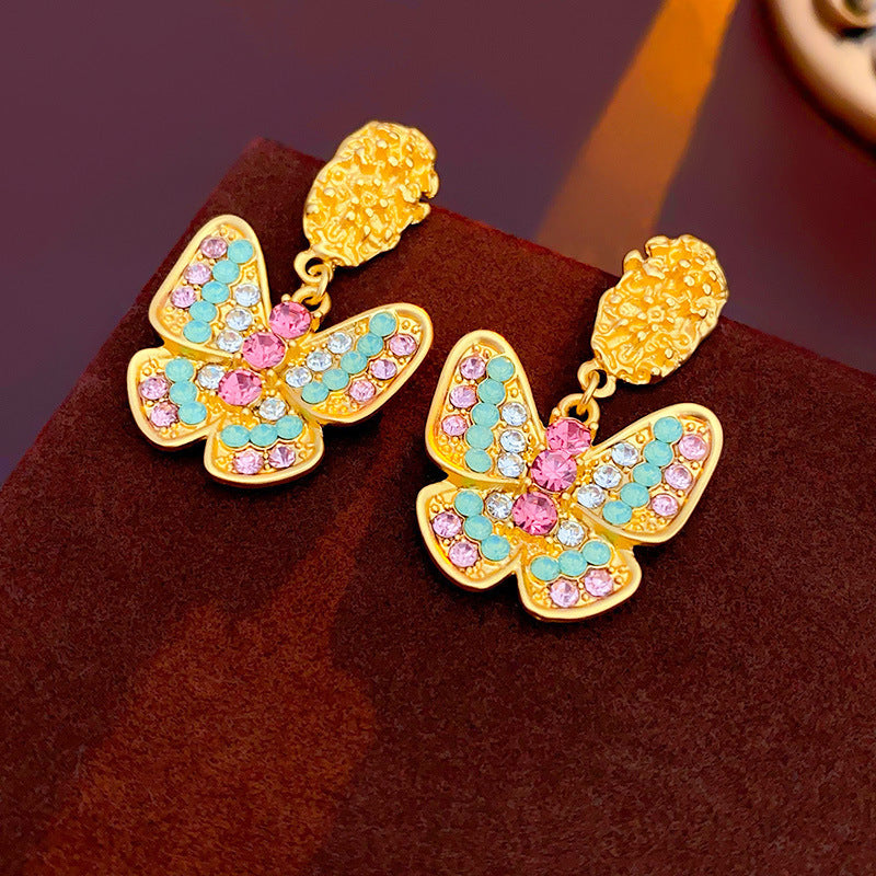 Women's Sier Needle Zircon Spiral Texture Retro Pendants