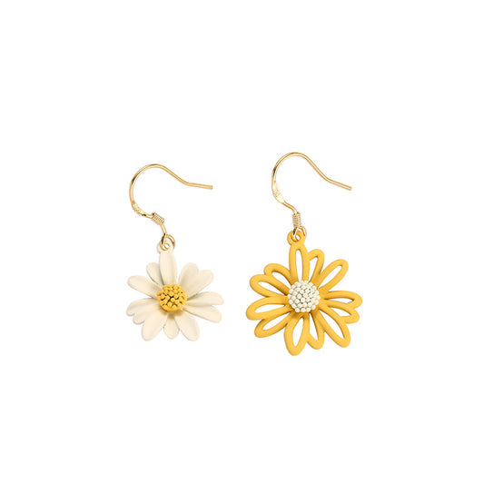 Asymmetric Mori Style Small Daisy Flower Mosquito Coil Earrings