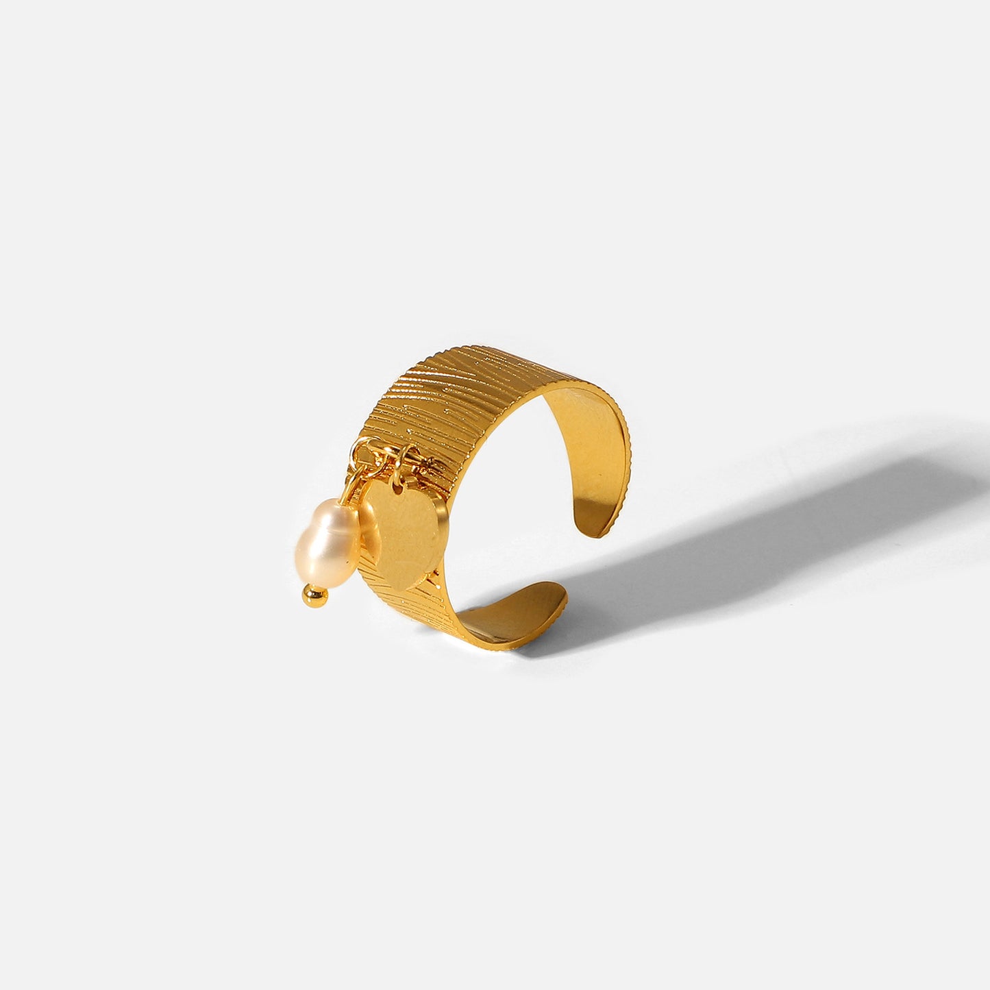 Geometric Independent Packaging Gold Stainless Steel Heart-shaped Pearl Rings
