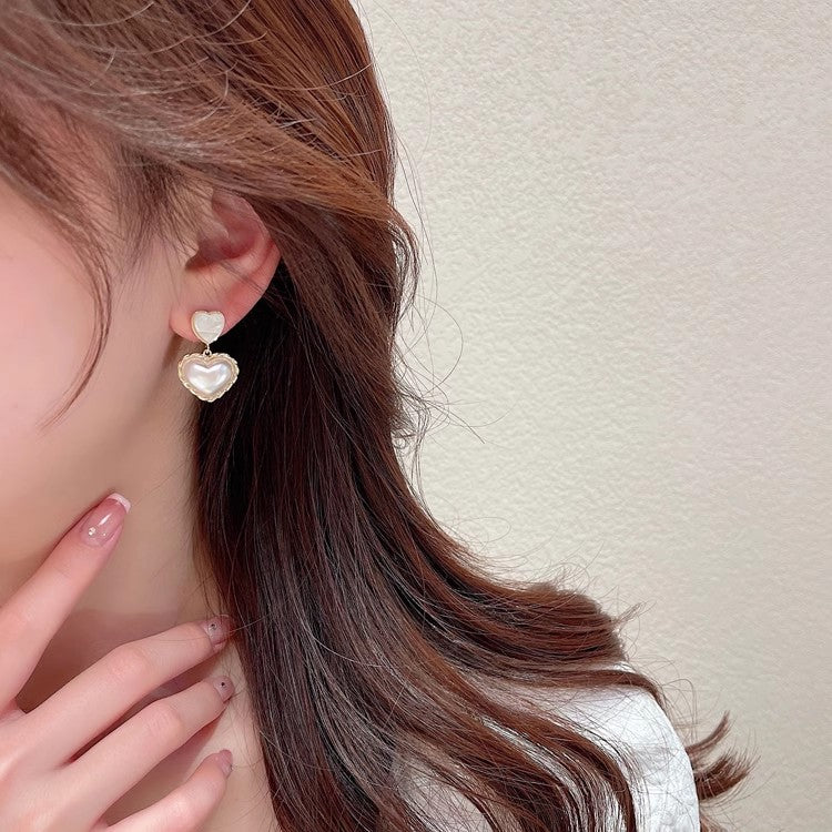 Ear Light Luxury Minority High-grade Fashion Sweet Earrings