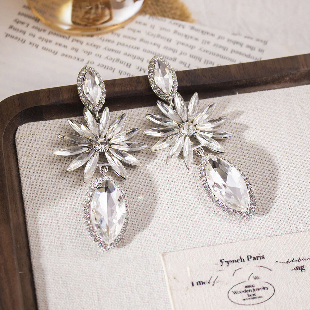 Elegant Zircon Butterfly Tassel Gentle Stylish Personality Stud Earrings