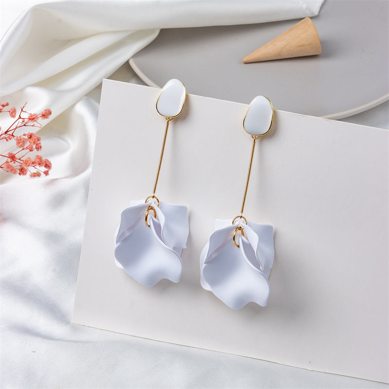 Summer Flower High Profile Fashion Petal Earrings