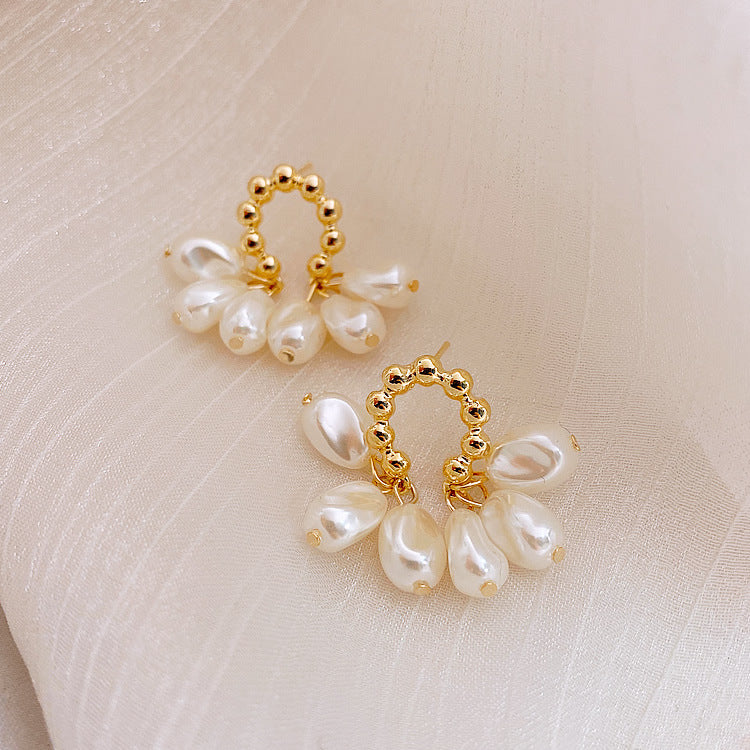 Sier-plated Temperament Entry Lux Ear High-grade Niche Artificial Earrings