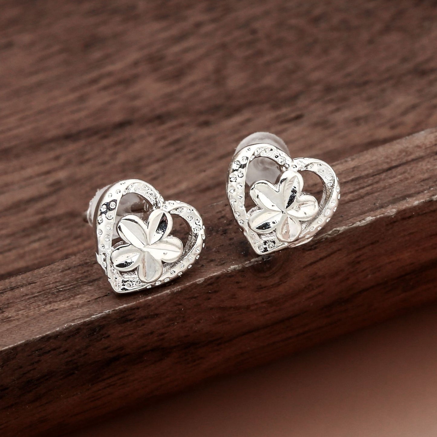 Women's Glazed Surface Matte Love Fashion Sier Plated Earrings