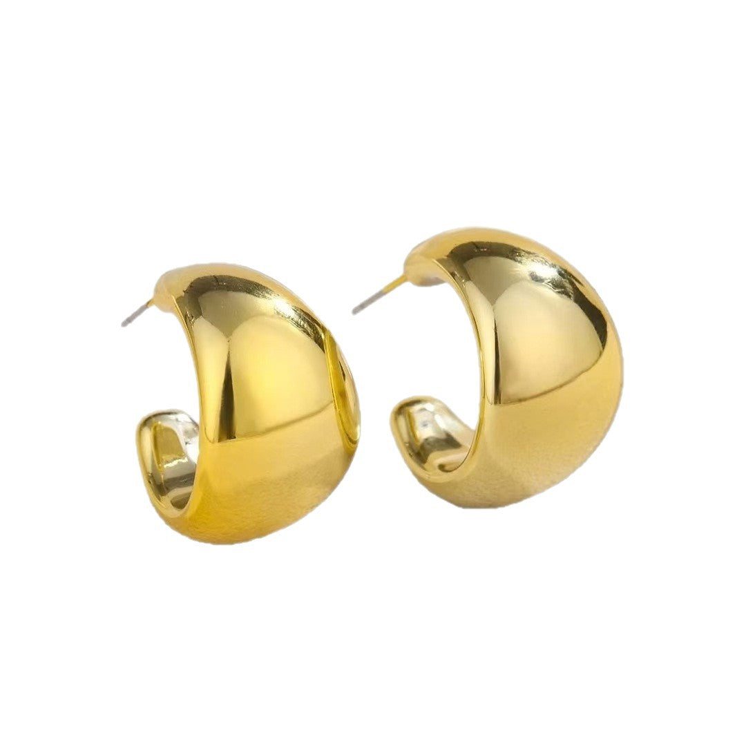 Exaggerated High-grade Texture Wide Surface Versatile Personality Design Earrings