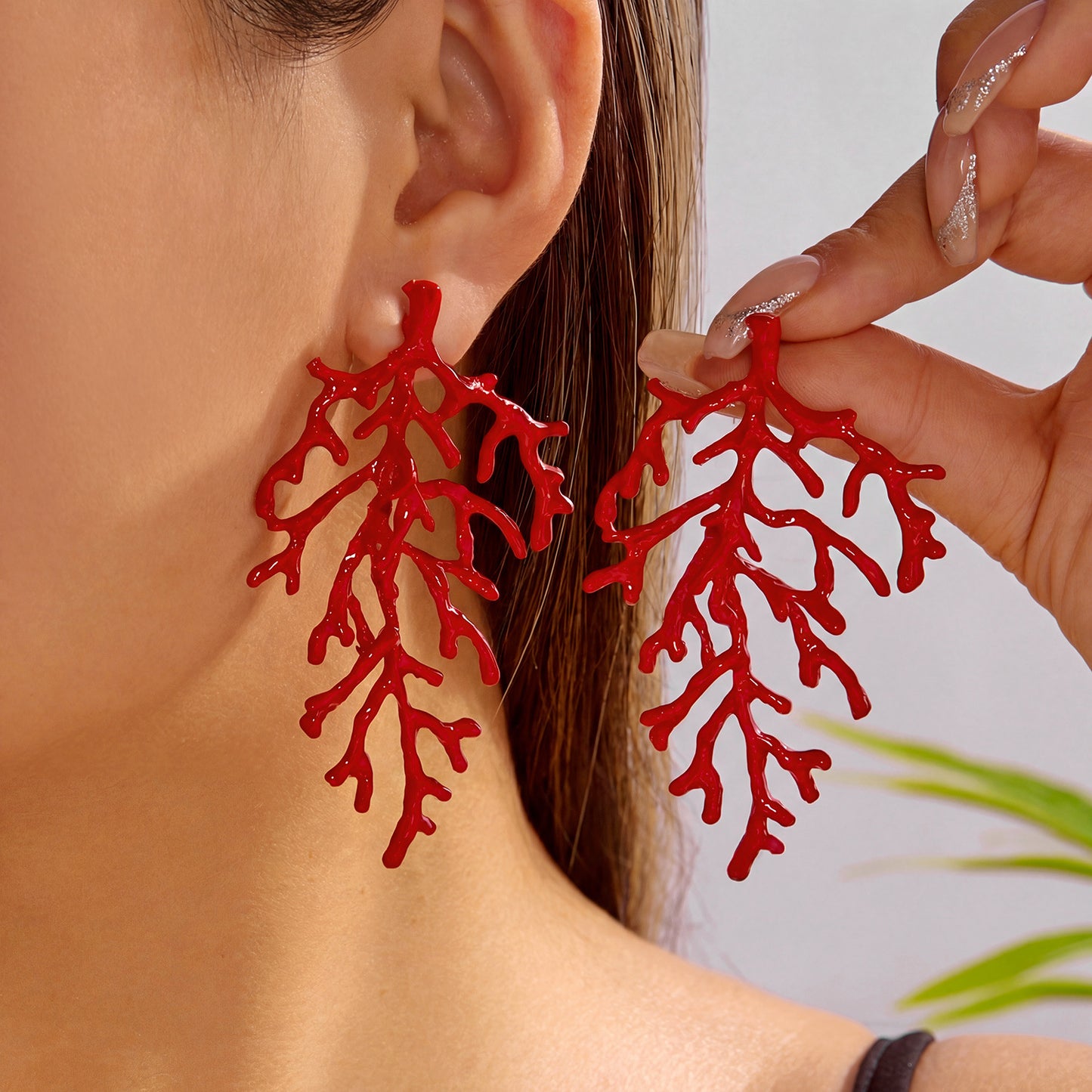 Exaggerated Coral Geometric Niche Creative Imitation Earrings