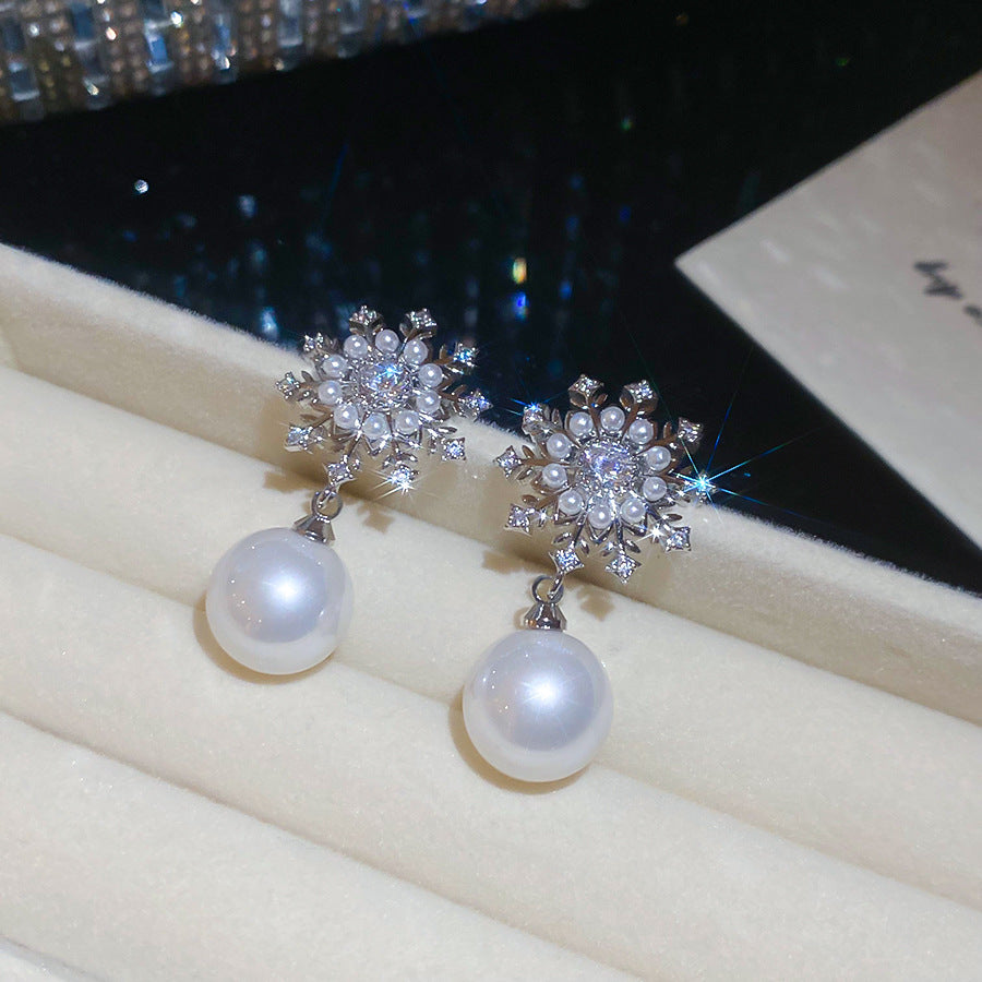 Korean Style White Zircon High-grade Simple Personalized Design Sense Earrings