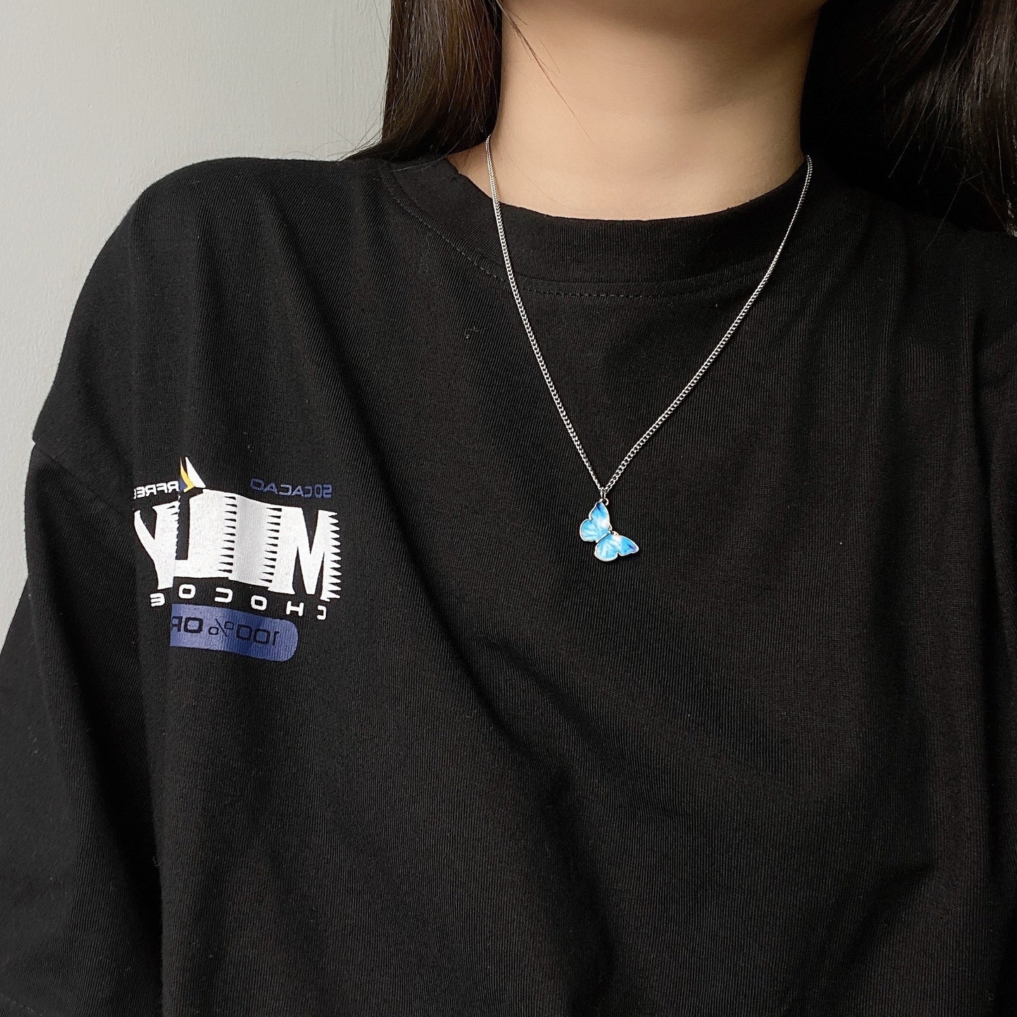 Summer Cool Butterfly Female Light Luxury Minority Flash Exquisite Clavicle Necklace