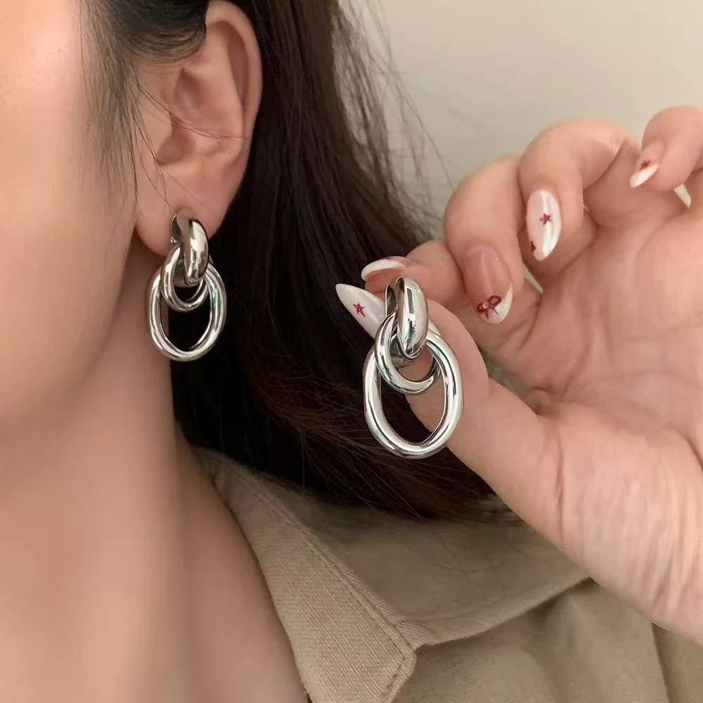 Simple High Sense Metal Personality Commuter Geometry Fashionable Temperamental Stud Earrings