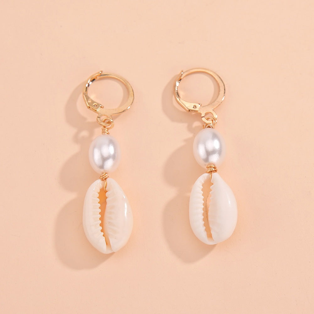 Women's Fashion Baroque Shaped Pearl Shell Pendants