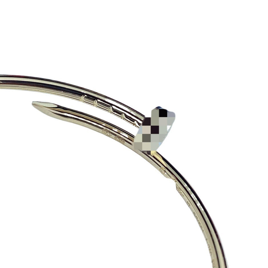 V Gold Classic Fine Elastic Nail Glossy Hollow Bracelets