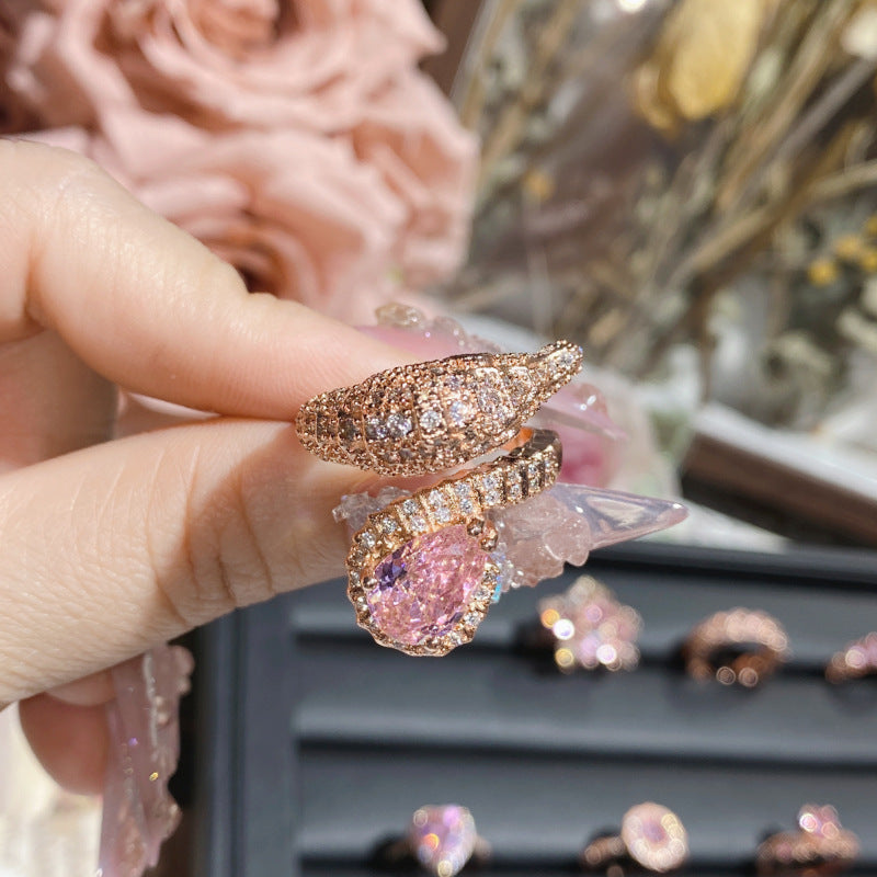 Camellia French Entry Lux Meteor Row Diamond Female Rings