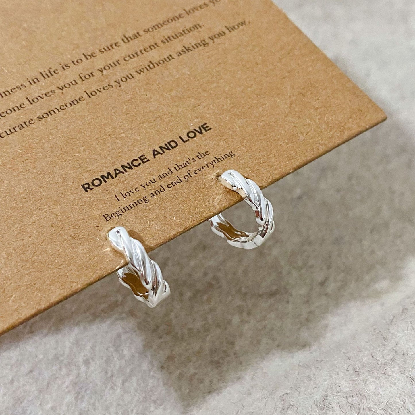 Women's Copper Plated Real Gold Korean Style Simple Diamond Plaid Glossy Ear Buckle