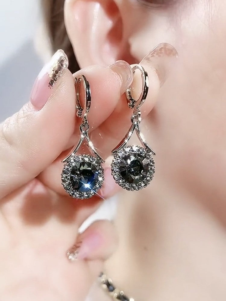 Personalized Minority Gray Full Diamond Retro Style High-grade Light Luxury Earrings