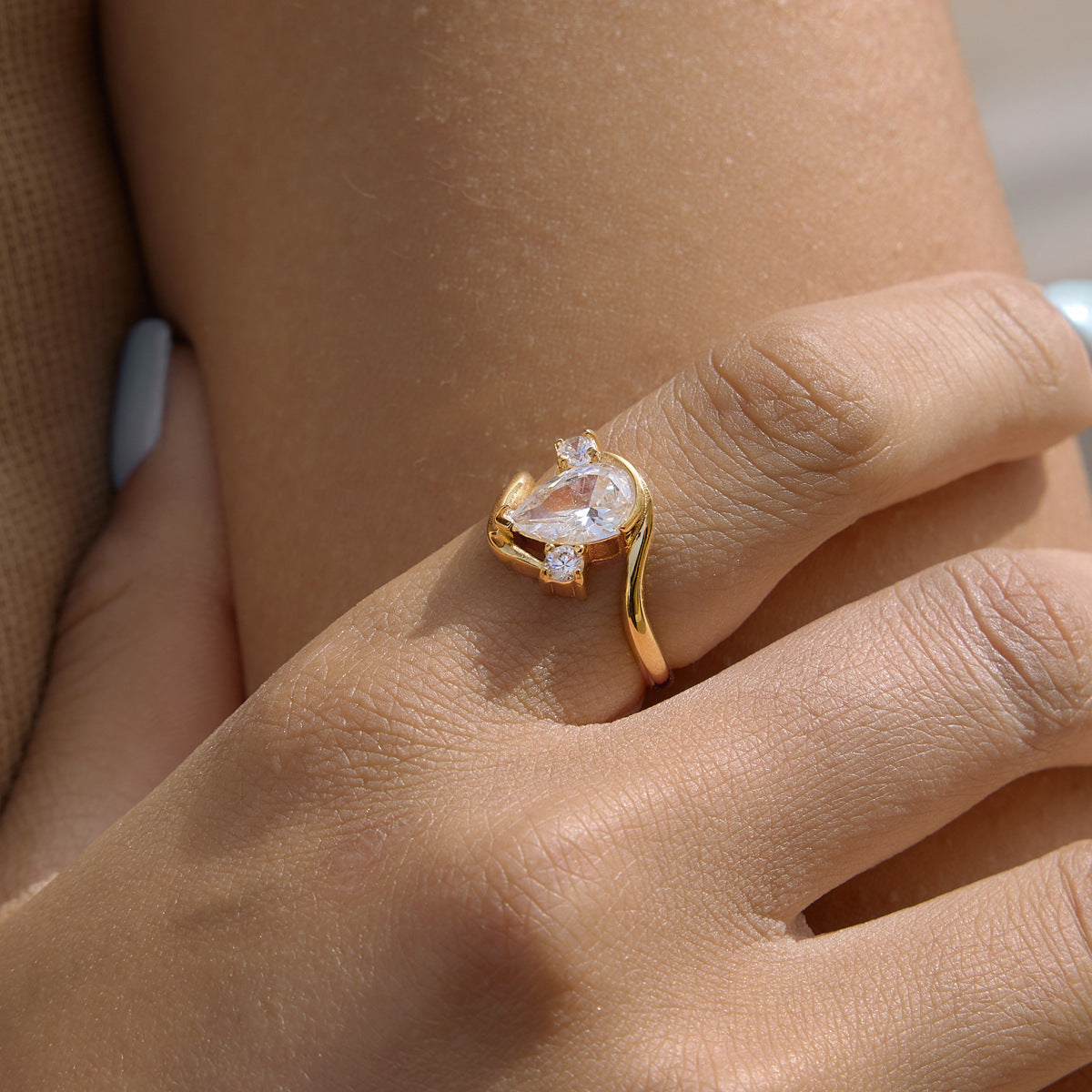 Zircon Niche High Sense Titanium Steel No Fading Female Light Rings
