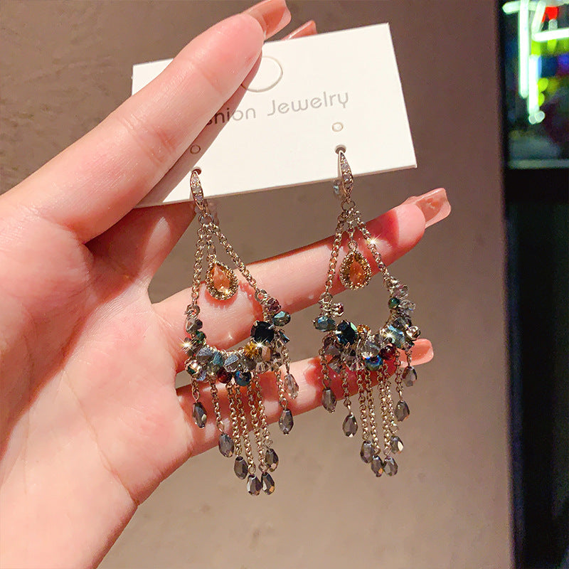 Retro Style Long Tassel Face Slimming Earrings