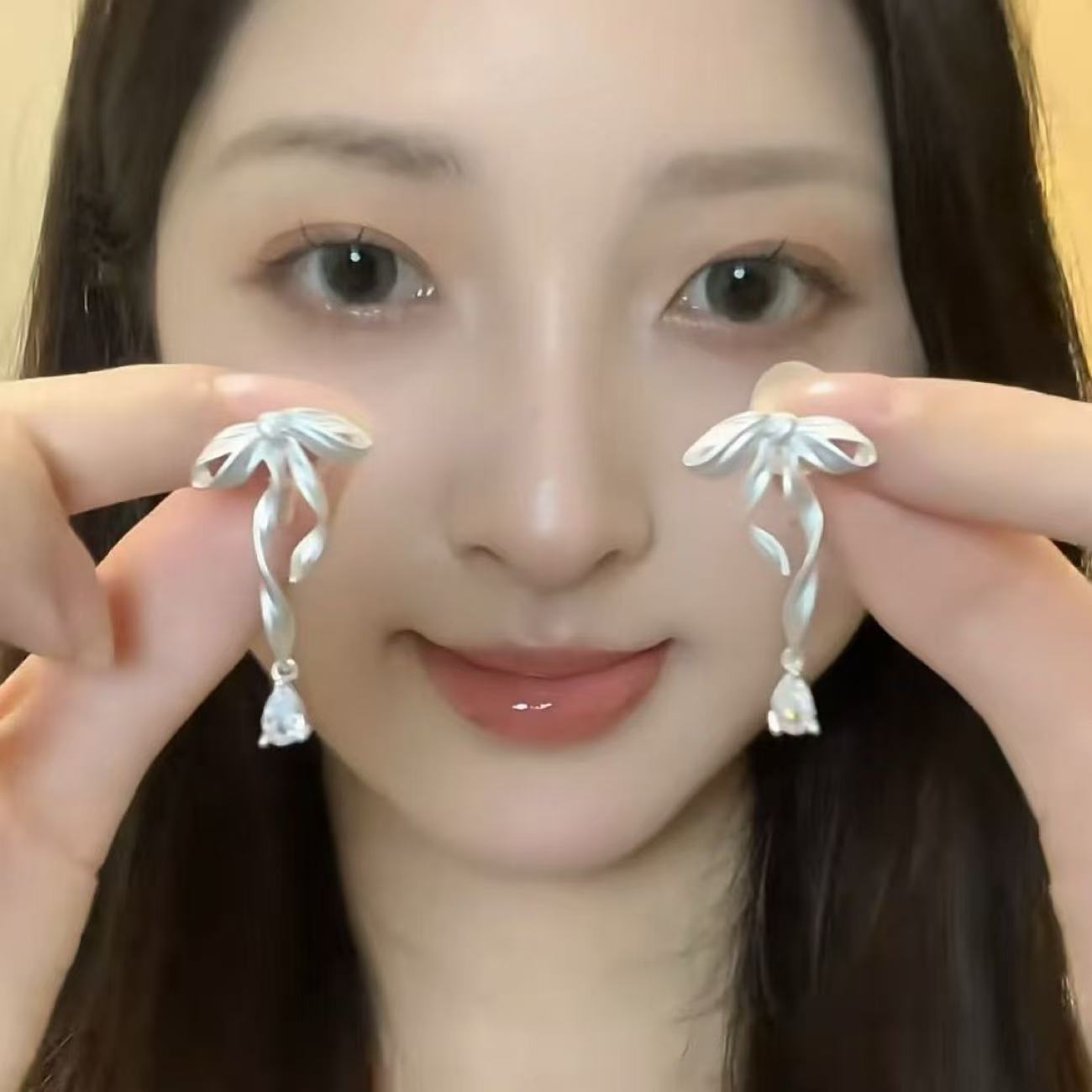 Luxury Pearl Water Drop Niche High Sense Temperament Fashion Earrings
