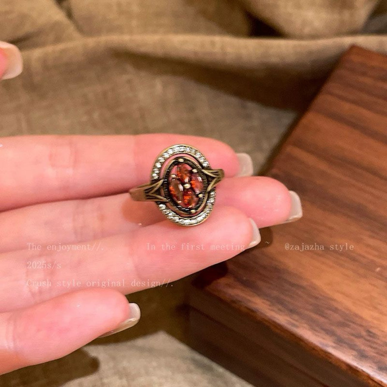 Women's Vintage Love Heart-shaped Ethnic Style Twin Ring