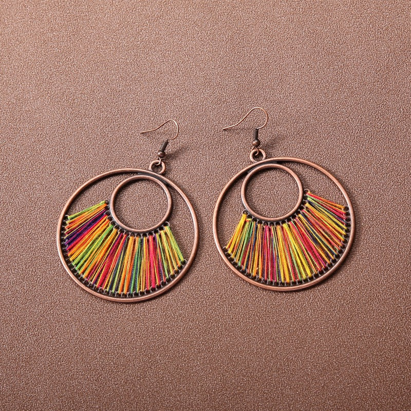 Profile Large Female Retro Style Temperament Earrings