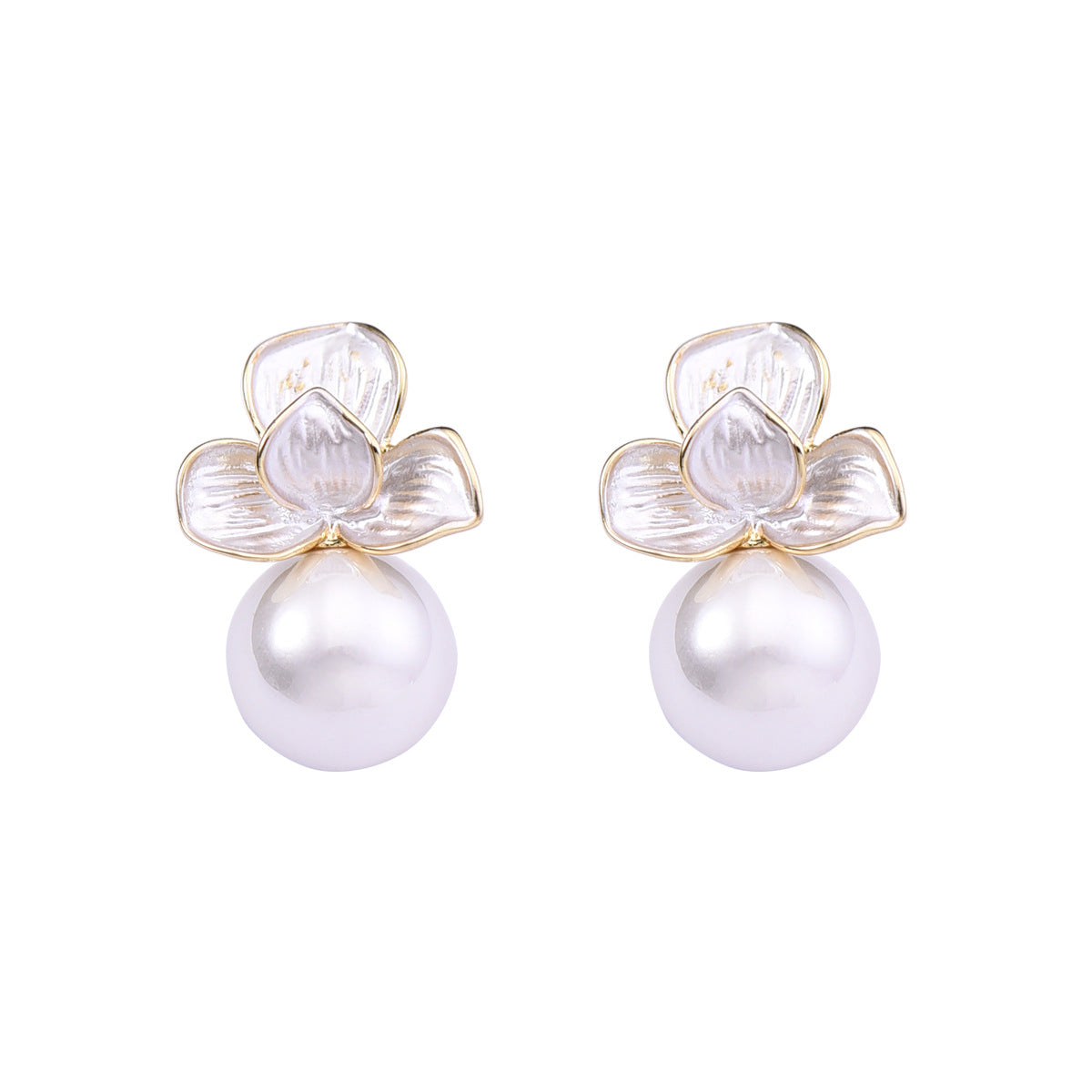 Elegant Flower Pearl High Sense Classic Style Camellia Fashion Light Earrings