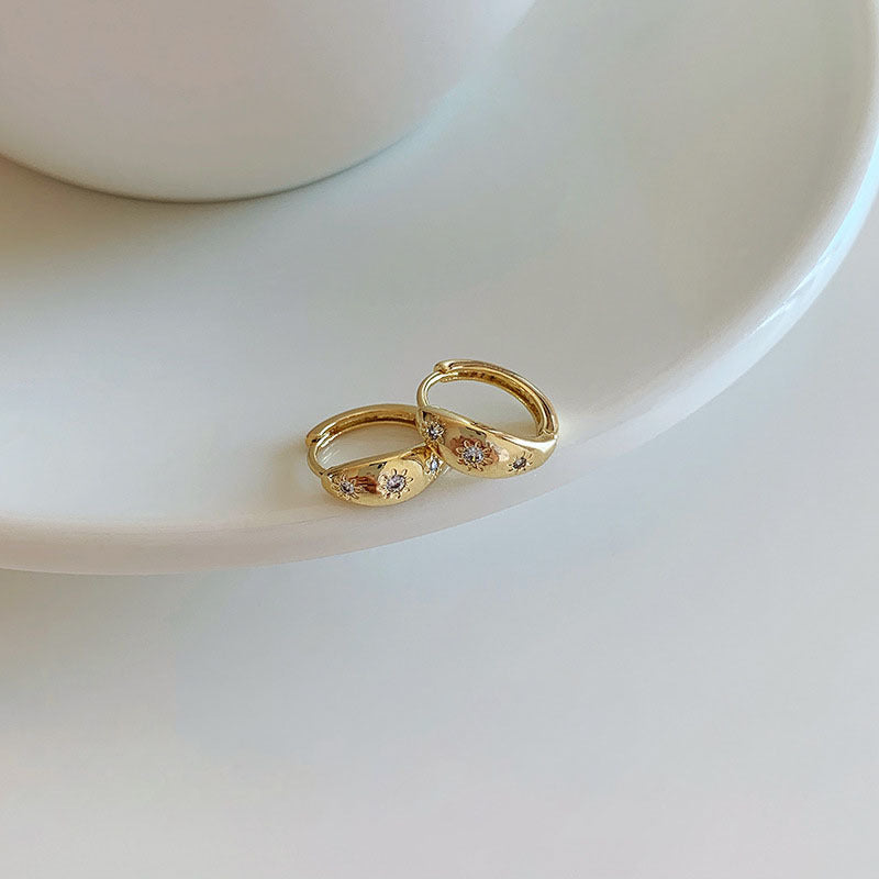 Luxury High-grade Twist Clip Geometric U-shaped Ear Buckle