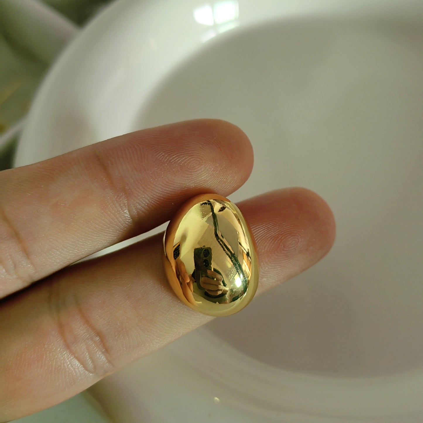 Plated Real Gold Exaggerated Light Luxury Female Niche Design Stud Earrings