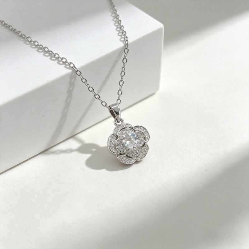 Luxury Copper Micro Female Swan Love Ocean Series Necklace