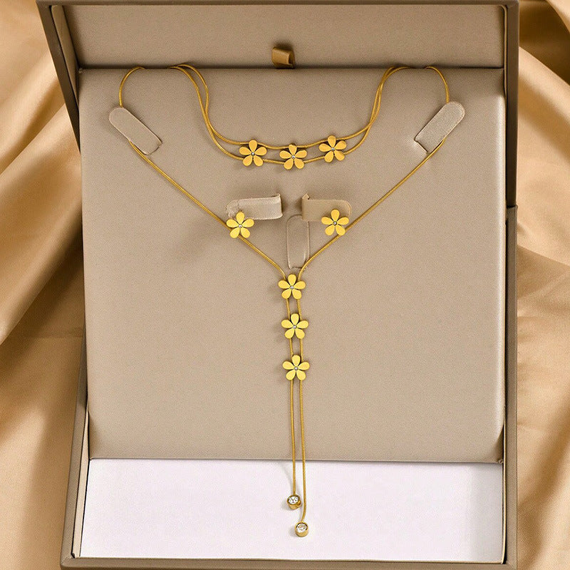Micro Rhinestone Flower Simple Light Luxury Niche Design Clavicle Chain Necklace
