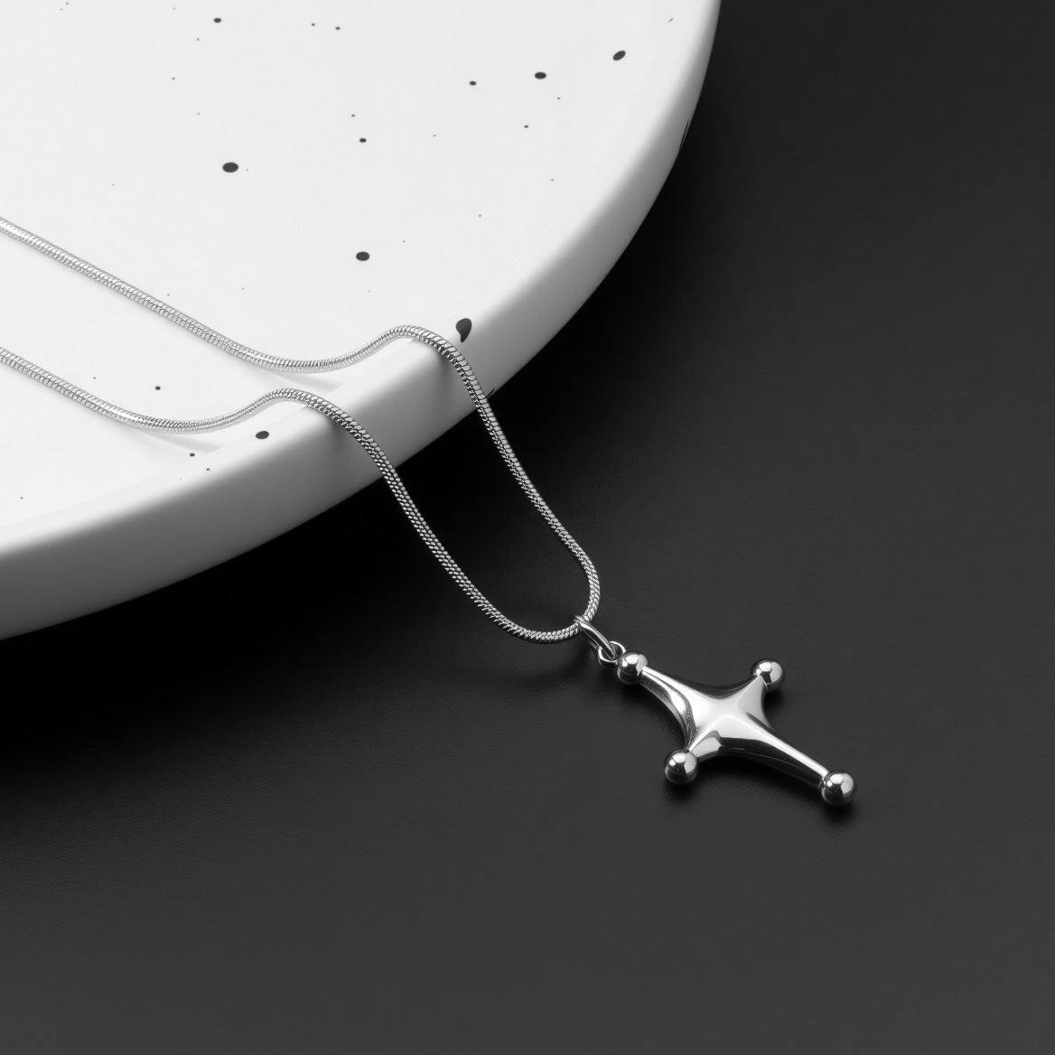 Chain Light Luxury Personalized Niche Design Necklaces