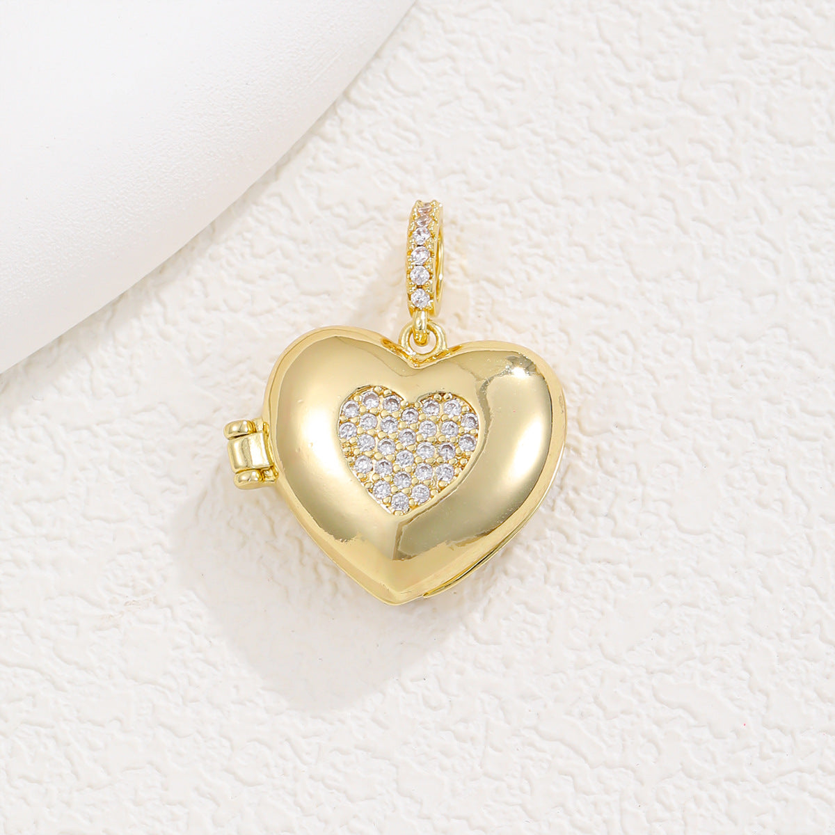 High-grade Butterfly Star Heart Female Light Luxury Pendants