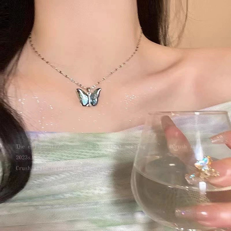 Summer Cool Butterfly Female Light Luxury Minority Flash Exquisite Clavicle Necklace