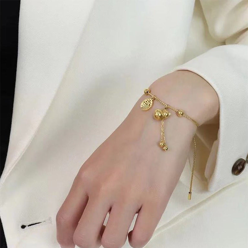 Women's Gold Design Sense Blessed Gourd Pull Pendants