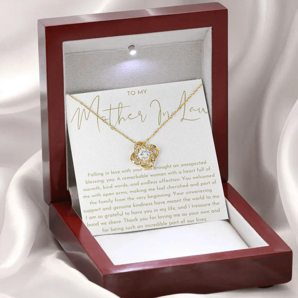 Four-leaf Clover Clavicle Chain Gift Hollow Necklace