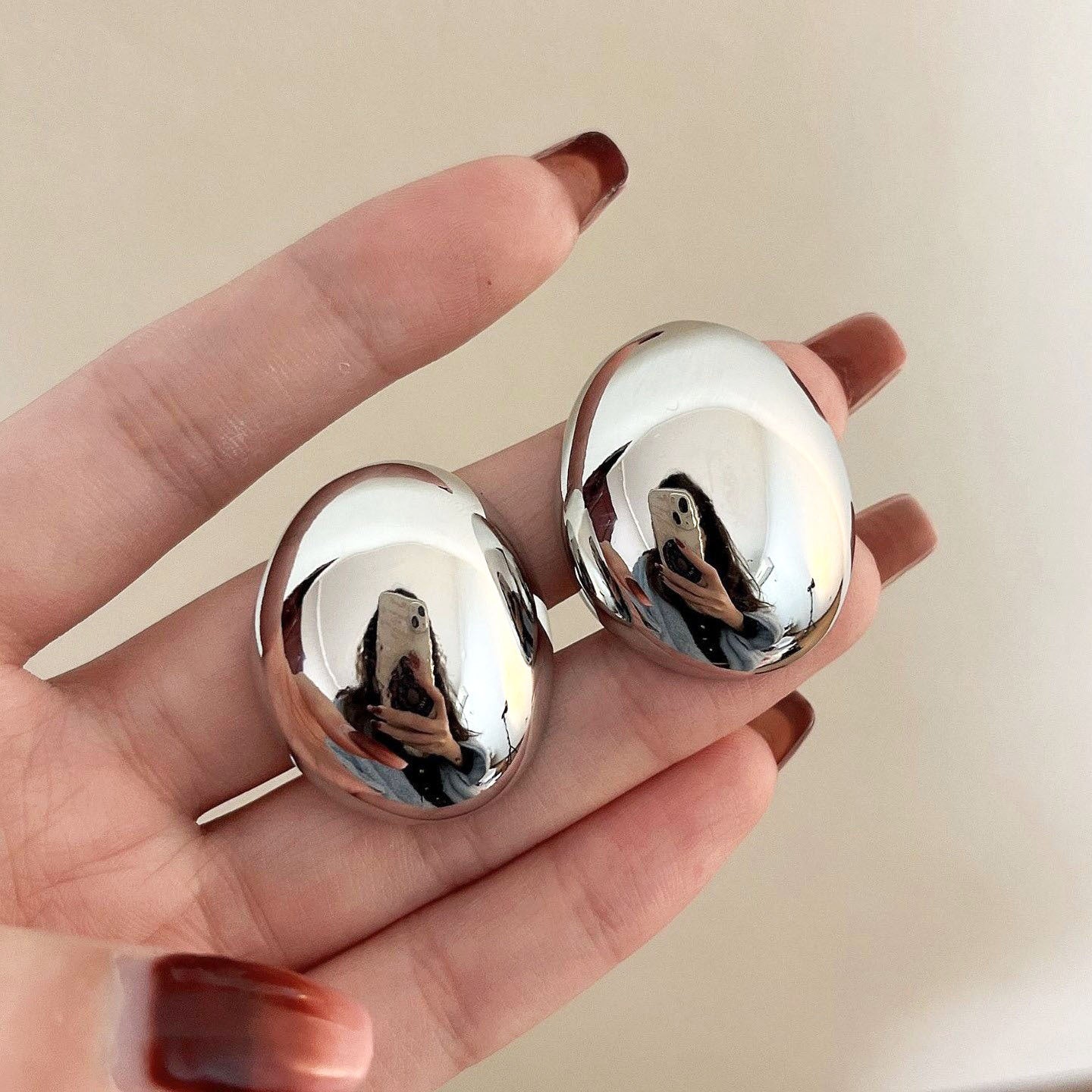 Plated Real Gold Exaggerated Light Luxury Female Niche Design Stud Earrings