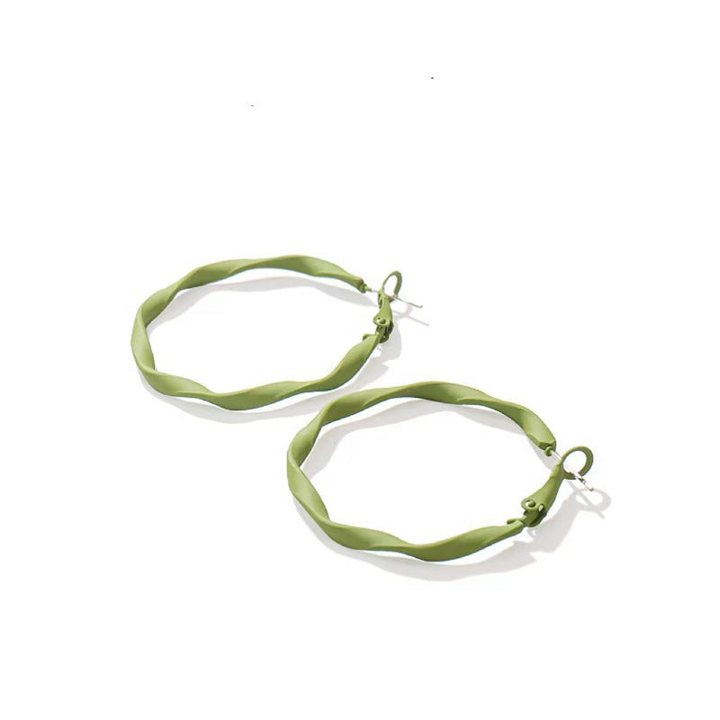 Trendy Green Fresh Simple Compact Elegant Sweet Natural Font Stud Earrings