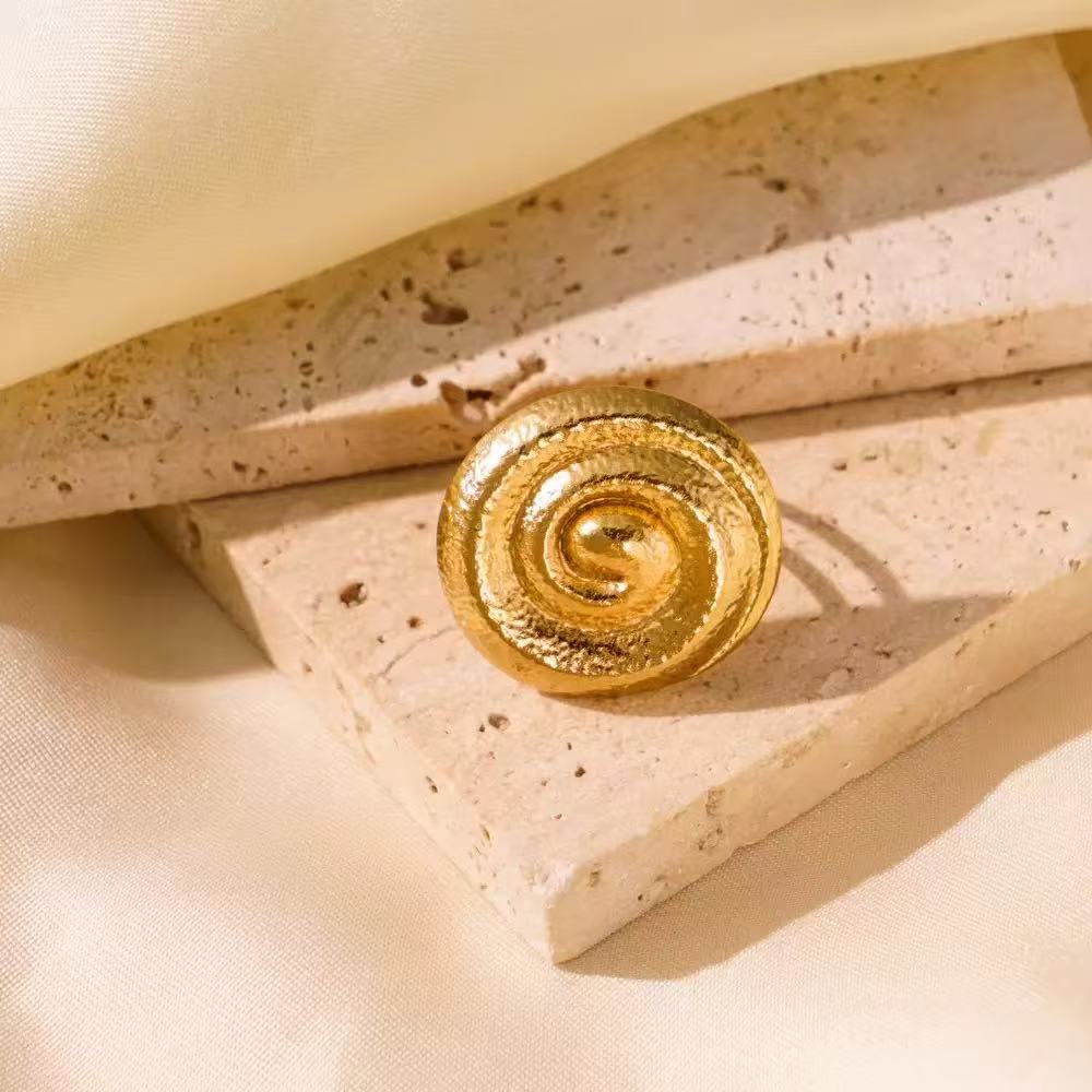 Style Flower Titanium Steel Female Personality Stylish Round Thread Gold Ring