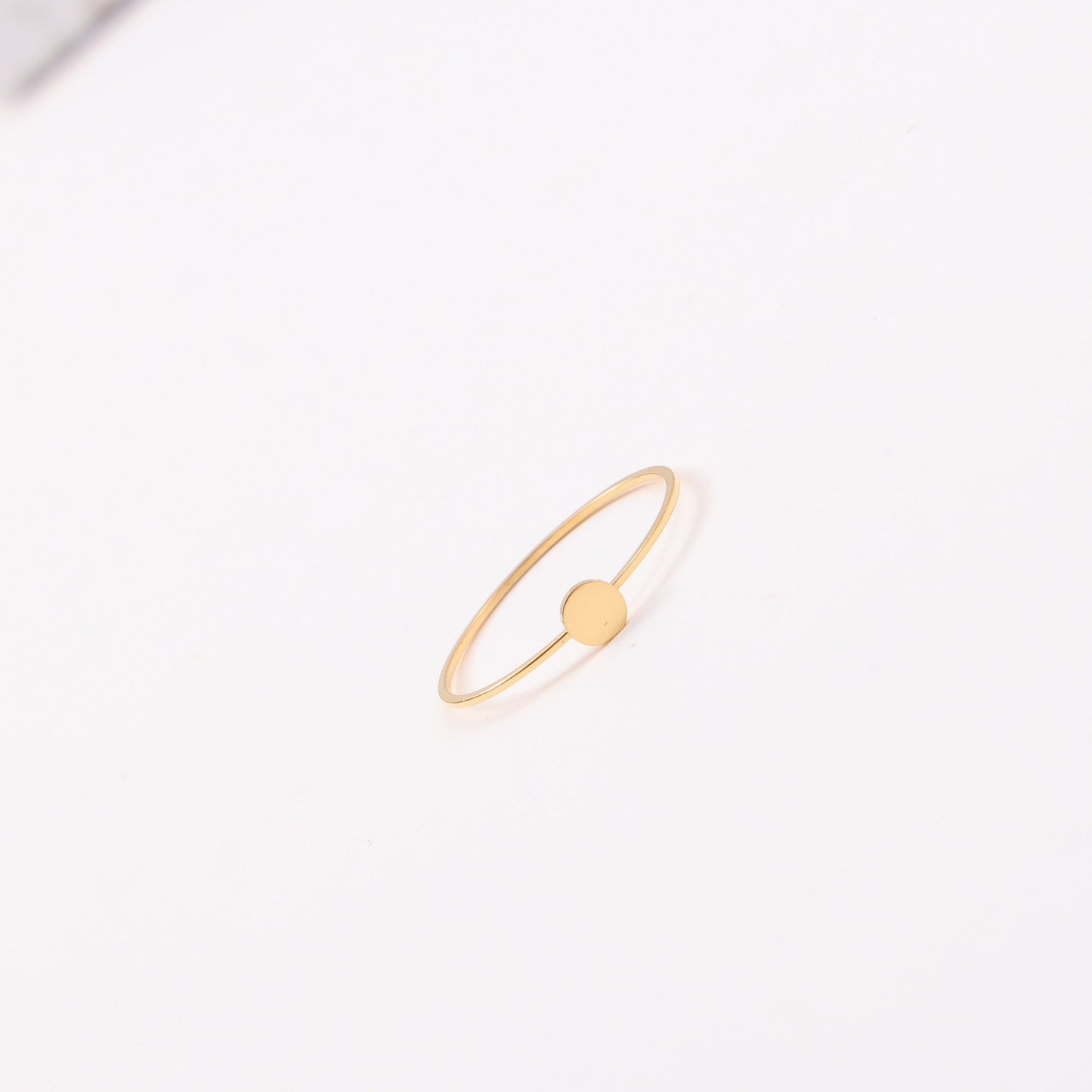 Small Round Slice Very Thin Shiny Titanium Steel Gold Bracelet