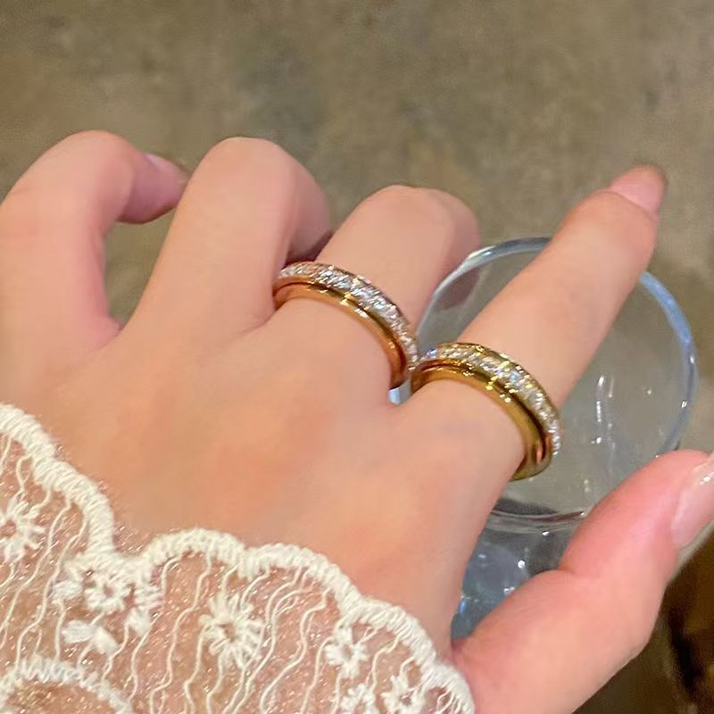 Starry Female Light Luxury High Sense Couple Simple Titanium Steel Bracelets