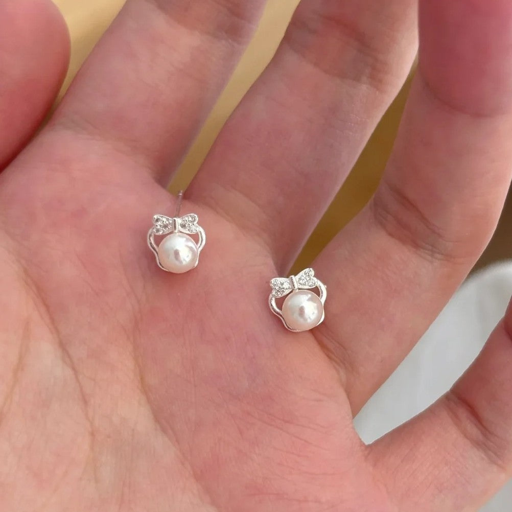 Sweet Bow Female Niche Minnie Shape Freshwater Pearl Temperament Earrings