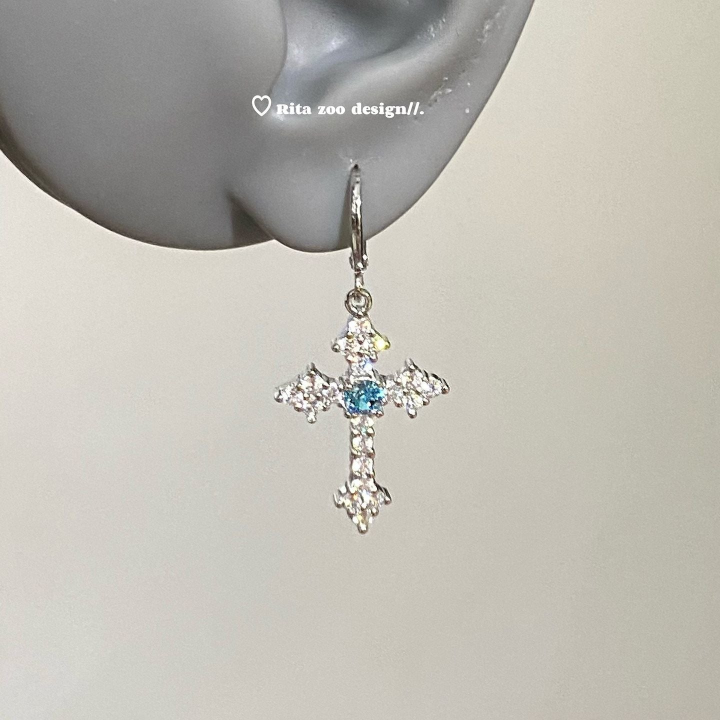 Women's Sparkling Full Rhinestone Cross Clip Niche Temperament Design Rings