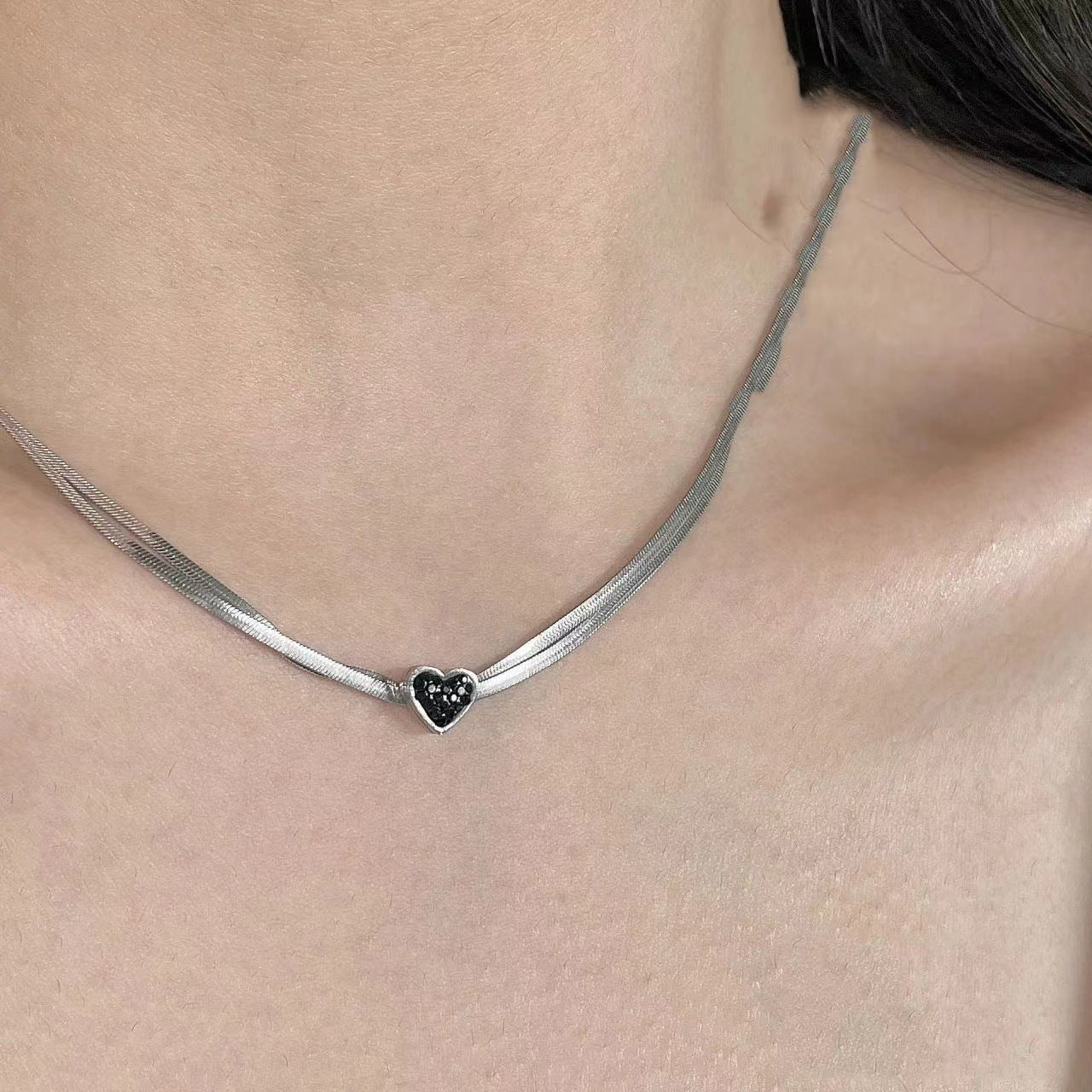 Women's Double Layer Snake Bone Design High-grade Sweet Cool Style Necklaces