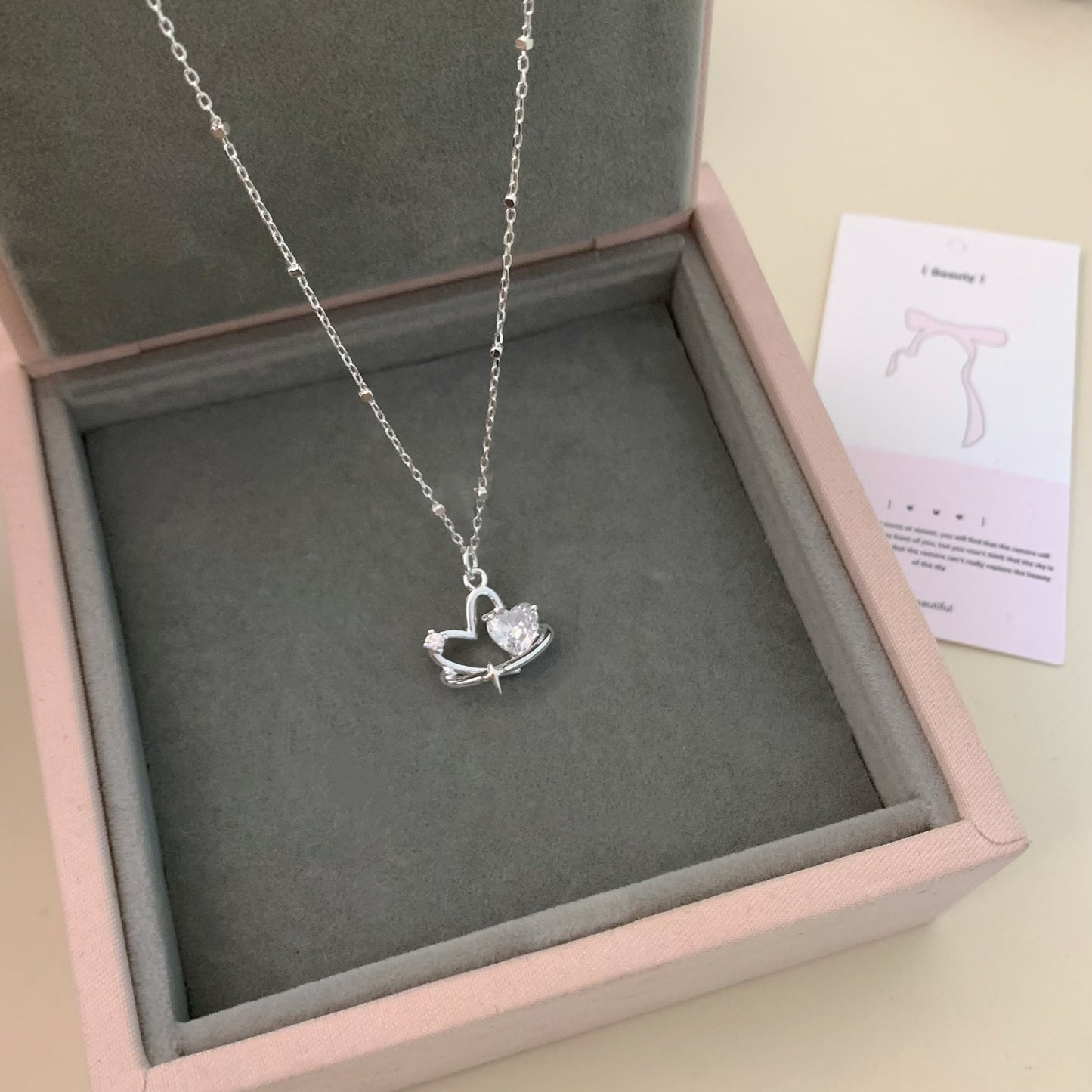 Bow Elegant Heart For Fashionable Niche Zircon Necklaces