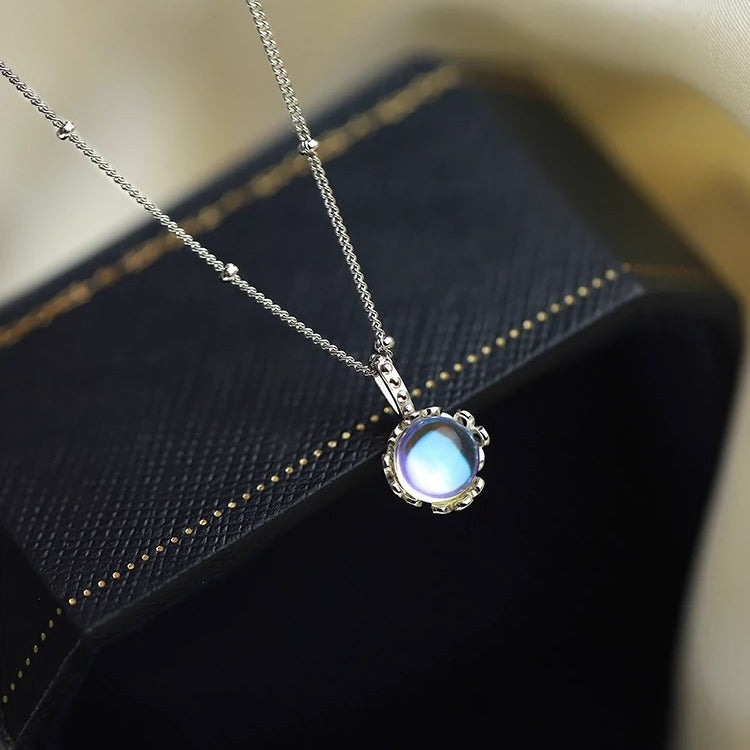 Women's High-grade Light Luxury Minority Design Simple Necklaces