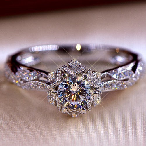 Women's Plated Hollow Flower Star Artificial Diamond Rings